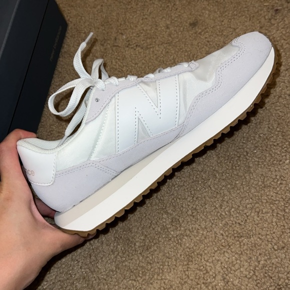 Brand New!!! never worn
New balance Sneakers - Picture 2 of 6